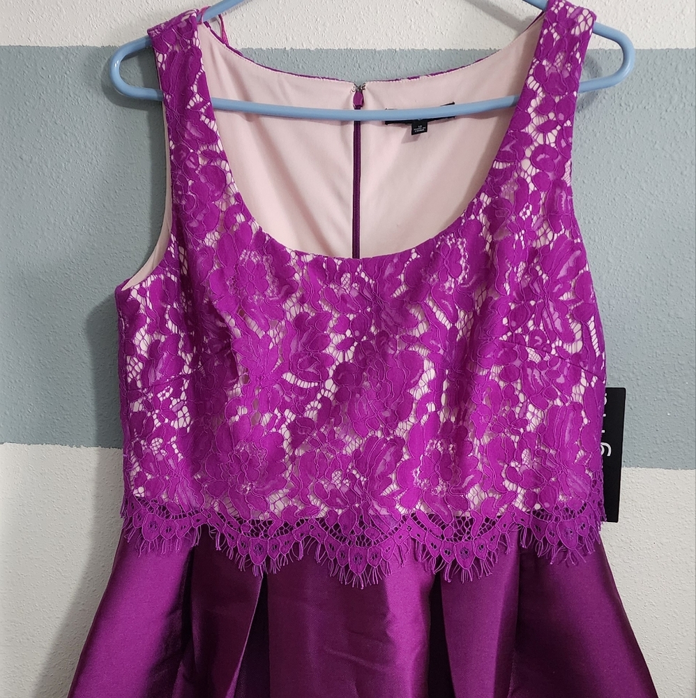 NWT Sangria Women’s Lace Gown Pockets Purple, Size Missy 12